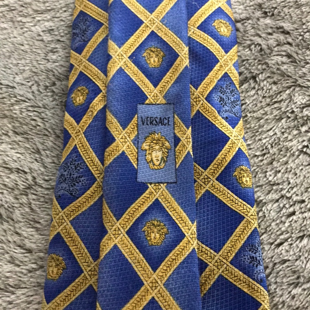 Vintage Versace Tie!!! - Picture 2 of 4